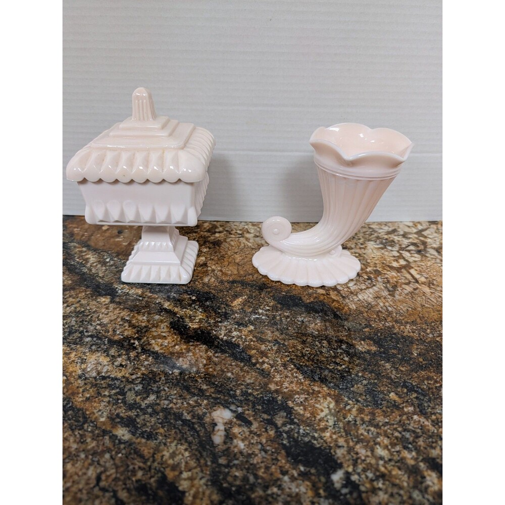 PASTEL PINK MILK GLASS LIDDED COMPOTE DISH PEDESTAL • ART DECO/MCM! Pretty!